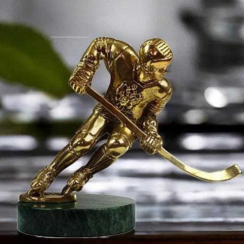 Статуэтка «Хоккеист» с патиной, 125×70×125 мм