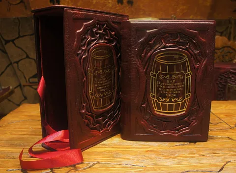 Бар. Путеводитель по коктейлям и спиртным напиткам мира — издание