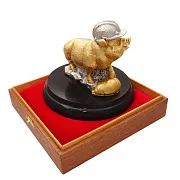 Бронзовая статуэтка «Свинка-строитель» — фотография 3